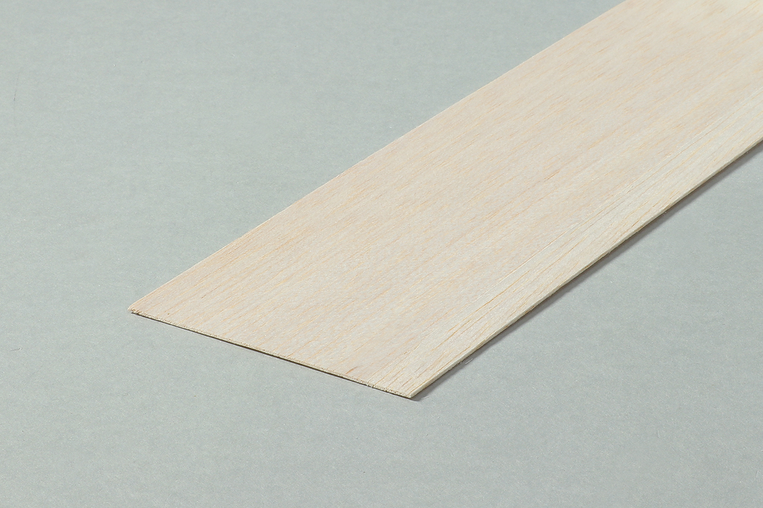 AＴバルサ材　1×80×600㎜　10枚組