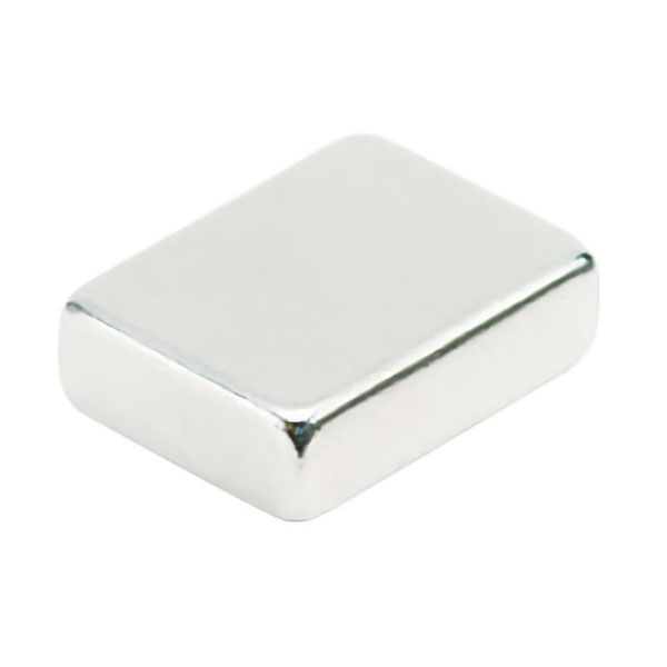 ネオジム磁石　角型１６×１２×５ｍｍ　２個