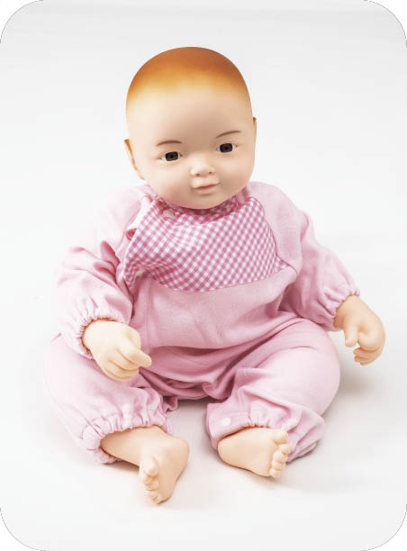 新生児抱き人形　あいちゃん　服ピンク